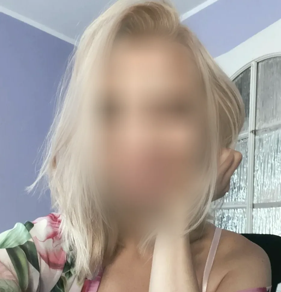 Katrin, 31